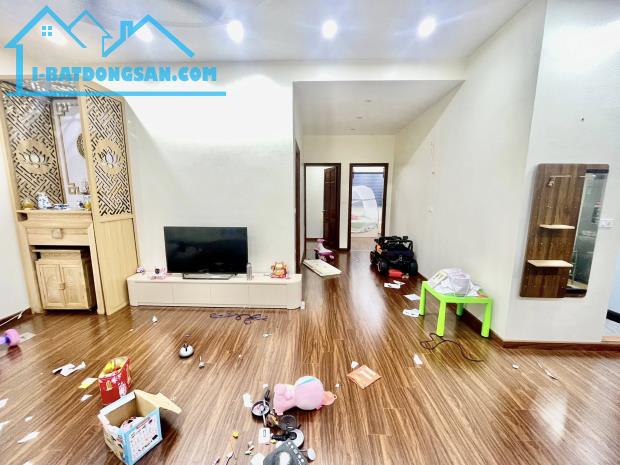 🏢 CHUNG CƯ CĂN GÓC – 106M² – 3PN – TẦNG 2 – FULL NỘI THẤT – GIÁ CHỈ 5.7 TỶ
