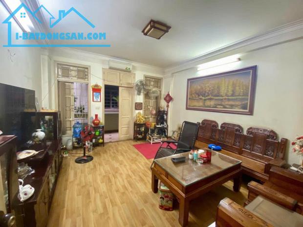 TỨ LIÊN – 62M2 – GIÁ 16,8 TỶ - HỒ TÂY ĐẤT LỘC – NHÀ DÂN XÂY CHẮC CHẮN – Ô TÔ VÀO NHÀ