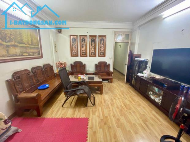TỨ LIÊN – 62M2 – GIÁ 16,8 TỶ - HỒ TÂY ĐẤT LỘC – NHÀ DÂN XÂY CHẮC CHẮN – Ô TÔ VÀO NHÀ - 2