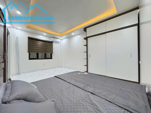 Chủ cần giảm 200 triệu còn 4.85 tỷ nhà 5 tầng ngay chợ Kiến Hưng ô tô đỗ cực gần Hà đông - 2