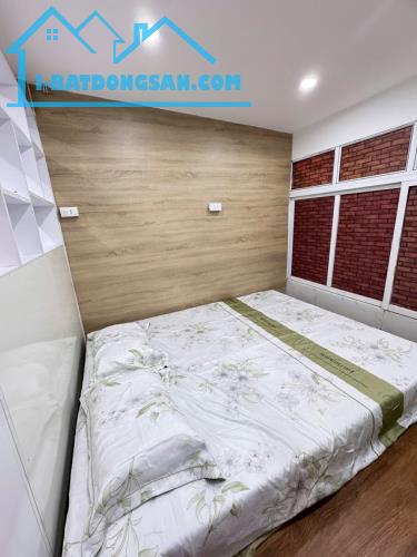 Bán gấp căn hộ tập thể 55m Doãn Kế Thiện xung quanh nhiều tiện ích nhà mới về ở ngay 2,1tỷ - 2