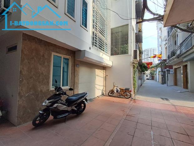 Siêu Phẩm  Nhà Dân Xây 5 Tầng  Lô Góc Ô Tô Đỗ Cửa Tại Xuân Đỉnh Bắc Từ Liêm