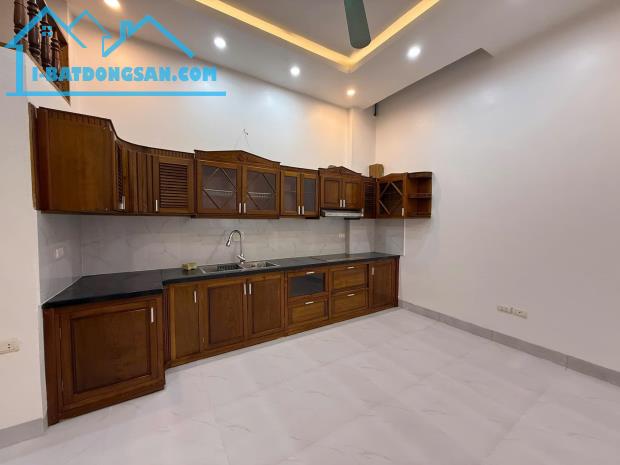 NHÀ 58M2*5T TRƯƠNG ĐỊNH, GARA, 2 MẶT THOÁNG 13,6 TỶ - 1