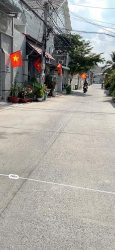 Với Mức Giá Còn Rẻ Chỉ 40 triệu/m CƠ HỘI ĐẦU TƯ SINH LỜi CAO, MT Khung 8m, Mảnh Đất 300m - 1