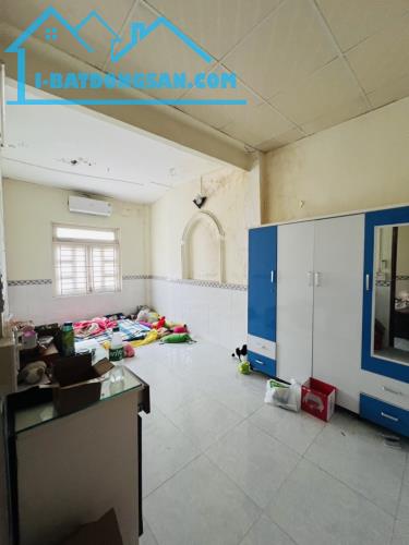 BÁN NHÀ 2 MẶT TIỀN HẺM XE HƠI - LÊ VĂN QUỚI BÌNH TÂN - 2 TẦNG - 76M2 CHỈ NHỈNH 5 TỶ TL - 2