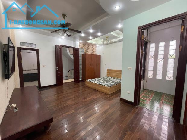 CHÍNH CHỦ CHO THUÊ PHÒNG TRỌ 50M2 TẠI PHỐ TRÚC KHÊ, QUẬN ĐỐNG ĐA, HÀ NỘI
