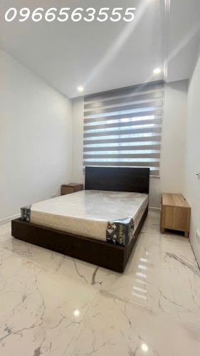 CHO THUÊ BIỆT THƯ LÂU ĐÀI CHATEAU - PHÚ MỸ HƯNG - NHÀ ĐẸP - GIÁ 4000$ - 2