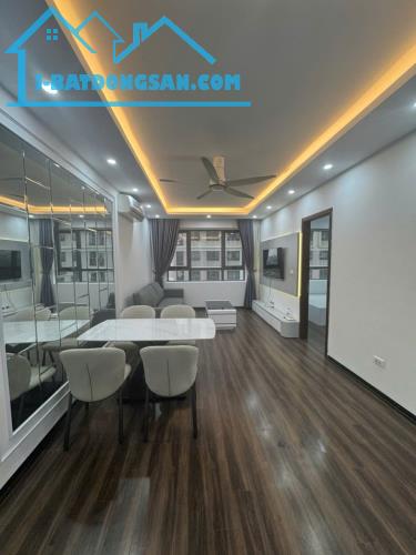 Bán gấp căn hộ chung cư KĐT thành phố giao lưu – 72m2 ( 2PN) – nhà mới đẹp như hình.