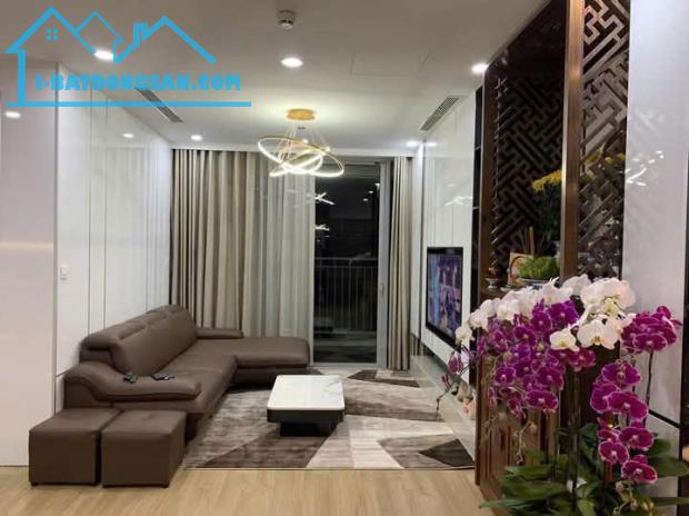 Bán căn hộ KĐT Thành phố giao lưu – 3PN giá rẻ nhất – chỉ còn 4,9 tỷ.