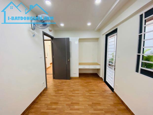 Bán nhà Hẻm an ninh Tứ Hải Ph6 Tân Bình. Dt 8x8m 1 lủng 1 lầu đẹp. Giá 6.38 tỷ tl SHR dọn - 2