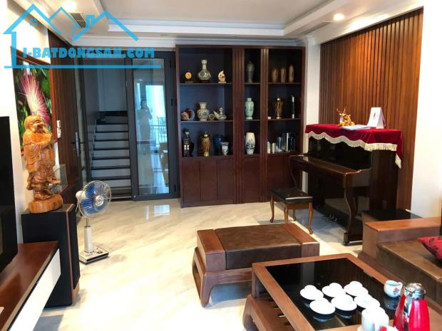 Mrs Tâm Bán nhà 5 tầng TĐC Thế Lữ, Hạ Lý, Hồng Bàng, Hải Phòng. THANG MÁY 7,5 tỷ