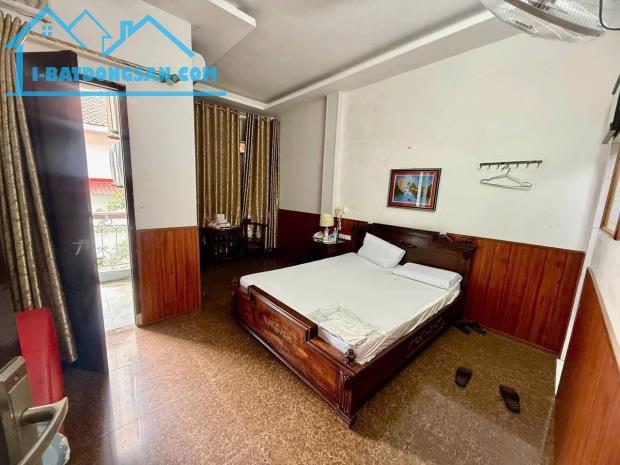 PL Nguyễn Chí Thanh Ô tô Tránh Kinh Doanh DT 37m2 5 tầng mặt tiền 4m Giá 18.2 tỷ - 3