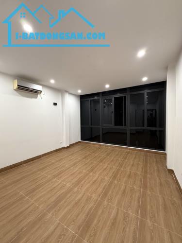 SIÊU PHẨM! Nhà đẹp Trung Kính 64m2*5T, mt 4.5m kinh doanh, gần ô tô, 2 thoáng 14.3 tỷ. - 4