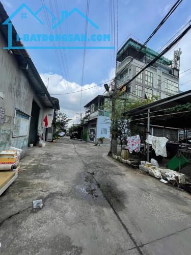 + 👉  SIÊU PHẨM  CẦN  BÁN GẤP NHÀ C4 Đ HỒ VĂN LONG BHHB 5*24m NHỈNH 4xĐ
