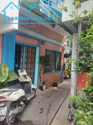 BÁN NHÀ GẤP - PHÚ THỌ HÒA, TÂN PHÚ, DT 34m2, Giá  3.7 tỷ ☑️ LH: Đông nguyễn  0976624307