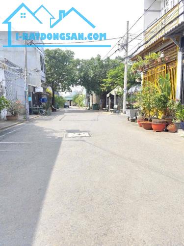 🌺Bán Nhà Mới 5 Tầng Tại Ngã Tư Ga Quận 12 Giáp Gò Vấp-Ngang 4 dài 21- HXT- Giá chỉ 6,7