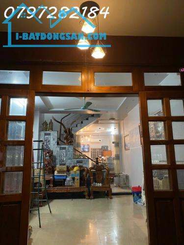 Bán nhà Đường Lã Xuân Oai,Lê Văn Việt Quận 9, giá 9,29 tỷ, diện tích 90 m2, ngang 5m, 4 - 1
