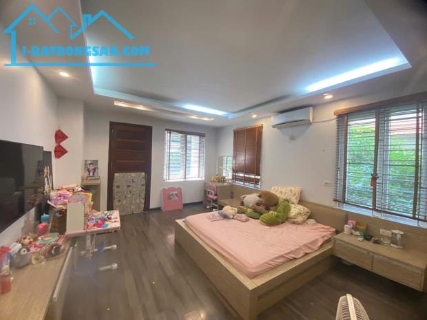 [GẤP] Bán nhanh BT bán đảo Linh Đàm view hồ lộng gió 200 m2 sổ đỏ giá rẻ 46 tỷ - 3
