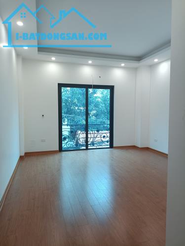 Bán nhà đẹp Đại Cát - Liên Mạc, 38m² 5T thang máy, lô góc, ngõ ô tô! - 2