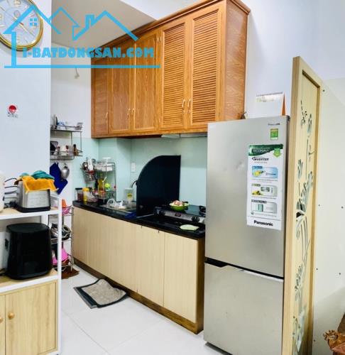 Nhà Q.Tân Phú, 2 tầng, nhà mới, ngang gần 4m, chỉ 3tỷ - 1