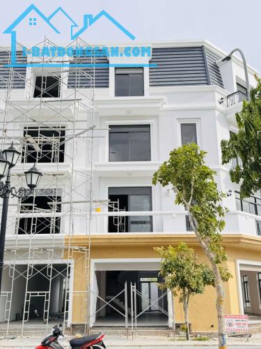 NHÀ PHỐ 4 TẦNG SỔ ĐỎ GIÁ CHỈ 5X TY NGAY BIỂN KHÁNH HÒA - 2
