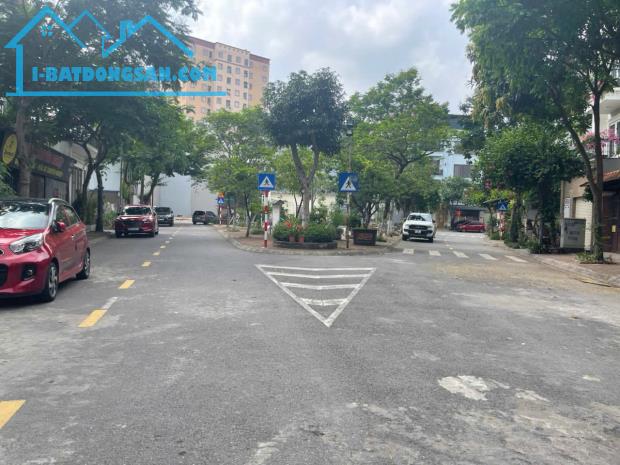 Chính chủ bán lô đất dấu giá TT5 Giang Biên, 73m2 gần đường 22m Giang Biên - 3