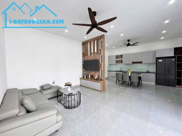 BÁN BIỆT THỰ MINI NGAY BIÊN HÒA SỔ RIÊNG THỔ CƯ,NGANG 7x15, 700TRIỆU NHẬN NHÀ - 1