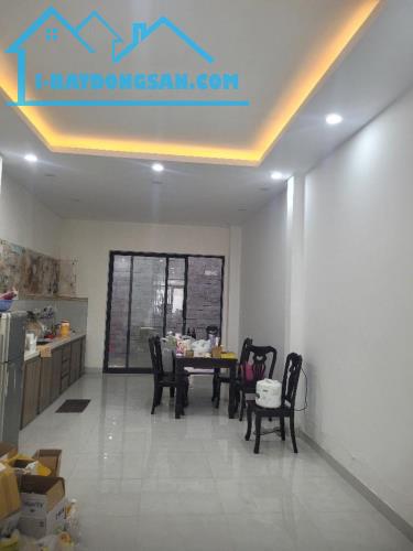 NHÀ PHỐ NGUYỄN VĂN TRỖI, PHƯỜNG 11, QUẬN PHÚ NHUẬN - 2