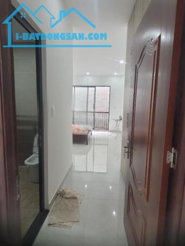 NHÀ PHỐ NGUYỄN VĂN TRỖI, PHƯỜNG 11, QUẬN PHÚ NHUẬN - 4