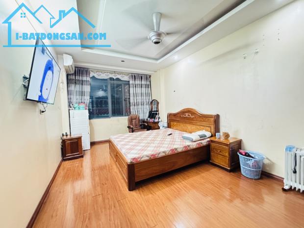 BÁN NHÀ ĐẸP SIÊU RẺ DÂN VĂN MINH Ở SƯỚNG CUỐI ĐƯỜNG BÀ TRIÊU, LÊ LỢI  Hà Đông 33m- 5.x tỷ - 1