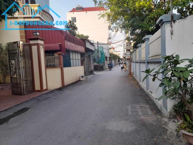 ĐẤT ĐỒNG MAI LÔ GÓC ÔTÔ ĐỖ CỬA VÀO NHÀ NHỈNH 4TỶ - 1