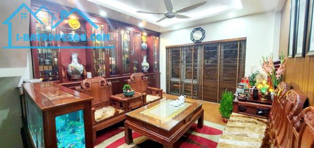 BÁN CĂN NHÀ PHỐ DỊCH VỌNG 50M2, XÂY 7 TẦNG. GIÁ NHỈNH 8 TỶ - 1