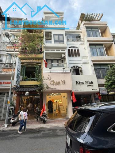 SANG SPA NGUYÊN CĂN GIÁ TỐT NHẤT TRUNG TÂM MẶT TIỀN– SỐ 20, Đ.BÀN CỜ, P.3, QUẬN 3, HCM