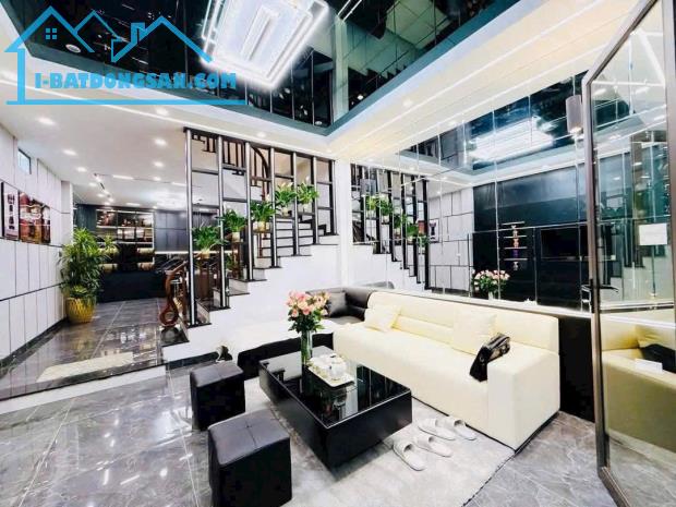 ĐẠI LA - 54M - 4 TẦNG - MT 4.3M - NGÕ 3 GÁC - NỘI THẤT CAO CẤP - 11.5 TỶ