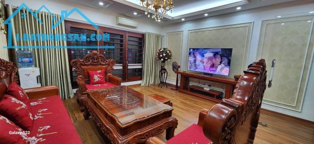 HẠ CHÀO BÁN GẤP- Phân Lô Trung Kính 58/65m- 5Tầng, MT 5.5m 23.9 Tỷ Cách Phố 10m - 3