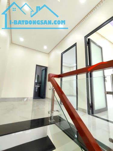 Bán nhà ĐẸP 1T2L Dĩ An,đường nhựa 2 xe hơi vi vu,gần TTYT Dĩ An,giá tốt - 2