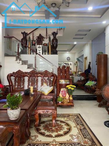 Bán nhà hẻm xe hơi Hoàng Văn Thụ, Vip P4 liền kề Hoàng Việt, 4 Tầng, 62m2, 9.85 Tỷ