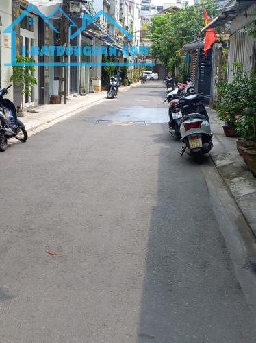 ♥ Đường Nhựa 5m Thi Sách Hải Châu gần Cổng Sâu Bay, 65m2, 2.5 tầng cứng sạch 5.2 tỷ - 2