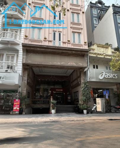 Bán tòa nhà 10 tầng, 2 mặt thoáng tại Hồ Trúc Bạch, Quận Ba Đình, dt 220m2, chỉ 135 tỷ. - 1