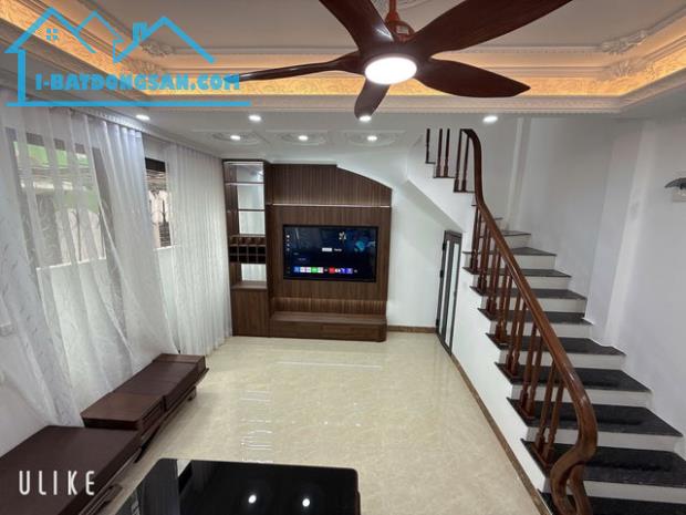 HIẾM! BÁN NHÀ NGÕ CẦU GIẤY 6 TẦNG MT4M CÁCH MẶT PHỐ 10M - NỞ HẬU - 5