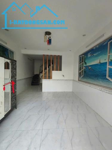 Nhà sổ riêng đường ô tô thông 1.35 tỷ/44 m2 - 2