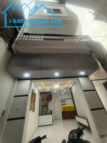 🏡 BÁN NHÀ PHỐ ĐÊ TRẦN KHÁT CHÂN – 40M² x 4 TẦNG – GIÁ CHỈ 6,x TỶ