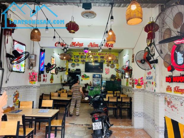 Bán nhà mặt tiền ,lô góc Bà Điểm 2 ,2T x 137m2 ,Giá chỉ 6.5 tỷ(TL) - 1
