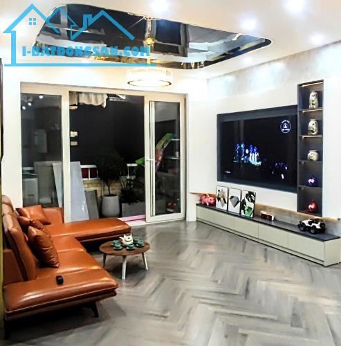 Bán căn góc tòa 96 Định Công, nhà đẹp, full nội thất xịn, 122m, 4 ngủ, 6.5 tỷ - 1