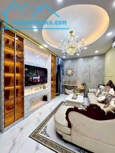 BÁN NHÀ Lương Định Của , Phương Mai, Kim Liên 4 tầng, thang máy, bao gồm toàn bộ nội thất - 1