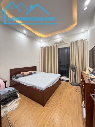 Bán nhà Nguyễn Viết Xuân phân lô quân đội nhà đẹp 2 thoáng nội thất xịn 45m giá 11.5 tỷ ( - 2