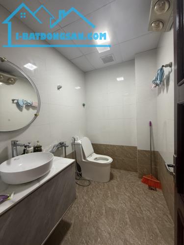 Bán nhà Nguyễn Viết Xuân phân lô quân đội nhà đẹp 2 thoáng nội thất xịn 45m giá 11.5 tỷ ( - 4