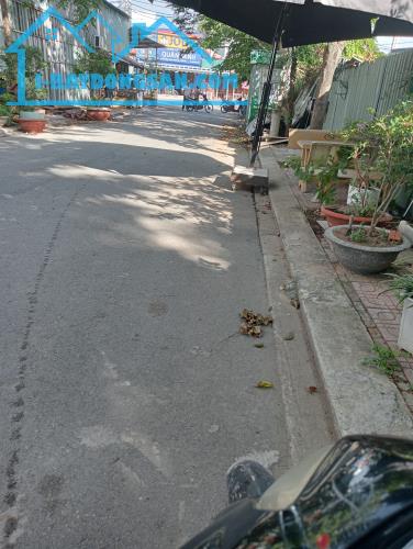 Bán nhà Long Thành Mỹ Quận 9 4.2 x 16 m chỉ 5 x tỷ - 5