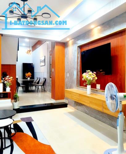 BÁN NHÀ NGAY CÔNG VIÊN LÀNG HOA, GÒ VẤP, 3 TẦNG, 54M2, GIÁ 5.79 tỷ - 1