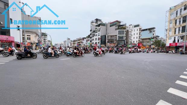 HOA HẬU NGỌC LÂM 40M, 8T, MT4M, THANG MÁY, 10M RA Ô TÔ TRÁNH, 20M RA PHỐ HỒNG TIẾN.